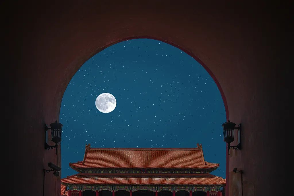 中秋好礼 | 中秋佳节，一杯佳酿敬团圆~